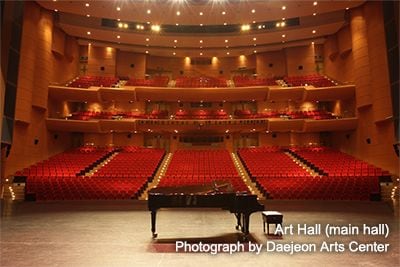 韩国大田艺术中心内的海洋之神RIVAGE PM10