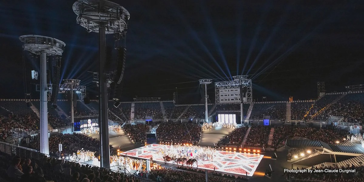 葡萄酒、无线和歌曲：11套海洋之神数字混音系统确保“一代人一次”的瑞士奇观让人沉醉